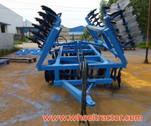 1BJ Wing-Folded Medium Disc Harrow