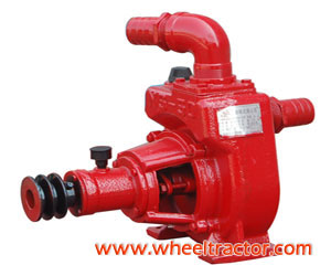 Self priming pump